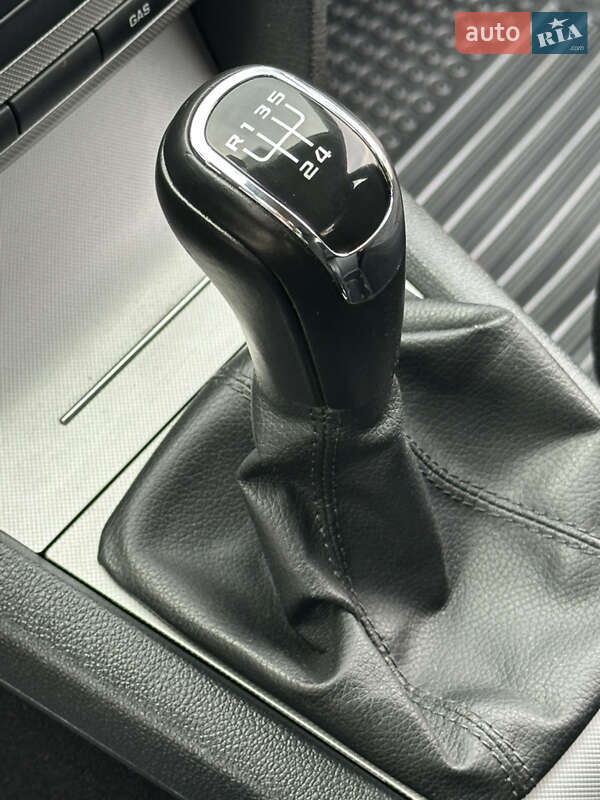 Универсал Skoda Octavia 2011 в Житомире фото 29 Универсал Skoda Octavia 2011 в Житомире