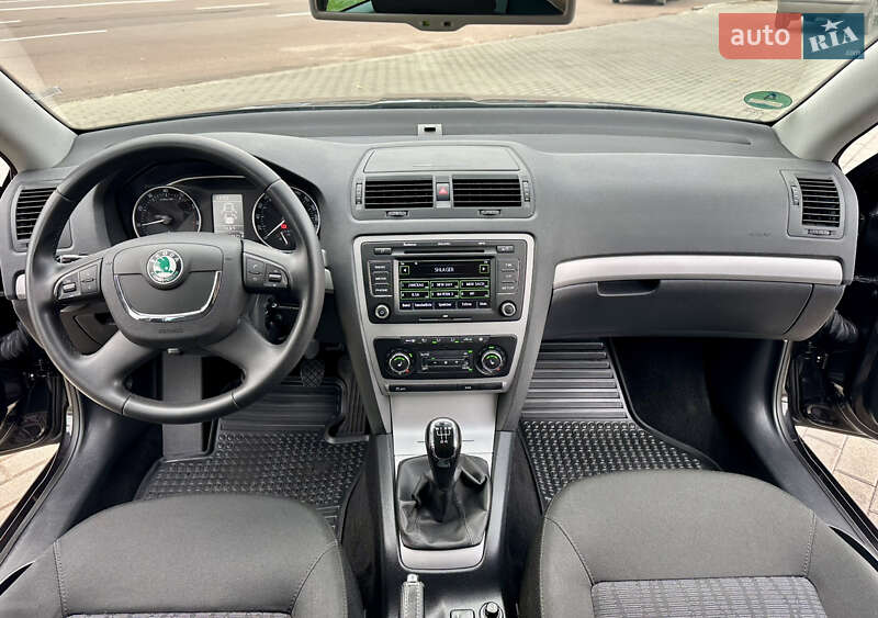 Универсал Skoda Octavia 2011 в Житомире фото 37 Универсал Skoda Octavia 2011 в Житомире