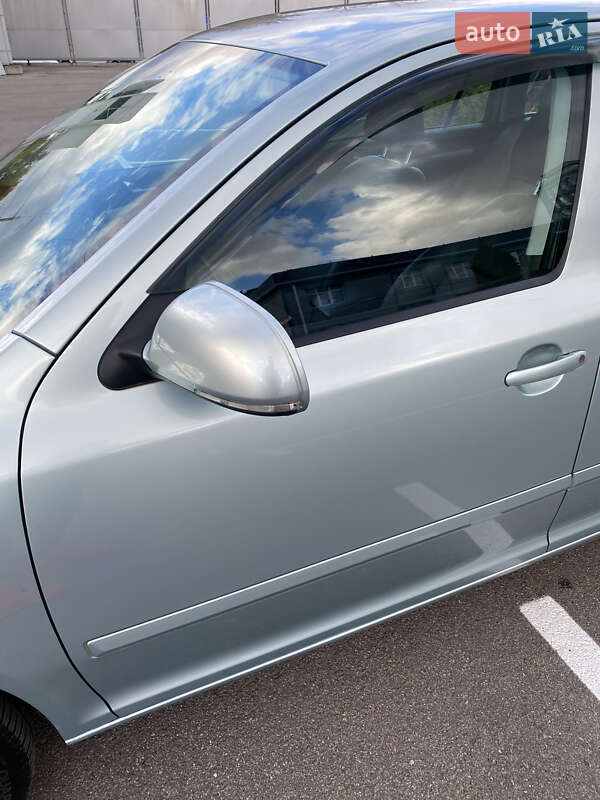 Универсал Skoda Octavia 2009 в Киеве фото 22 Универсал Skoda Octavia 2009 в Киеве