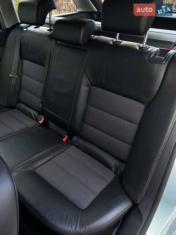 Универсал Skoda Octavia 2009 в Киеве фото 40 Универсал Skoda Octavia 2009 в Киеве