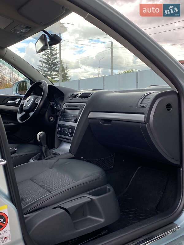 Универсал Skoda Octavia 2009 в Киеве фото 50 Универсал Skoda Octavia 2009 в Киеве