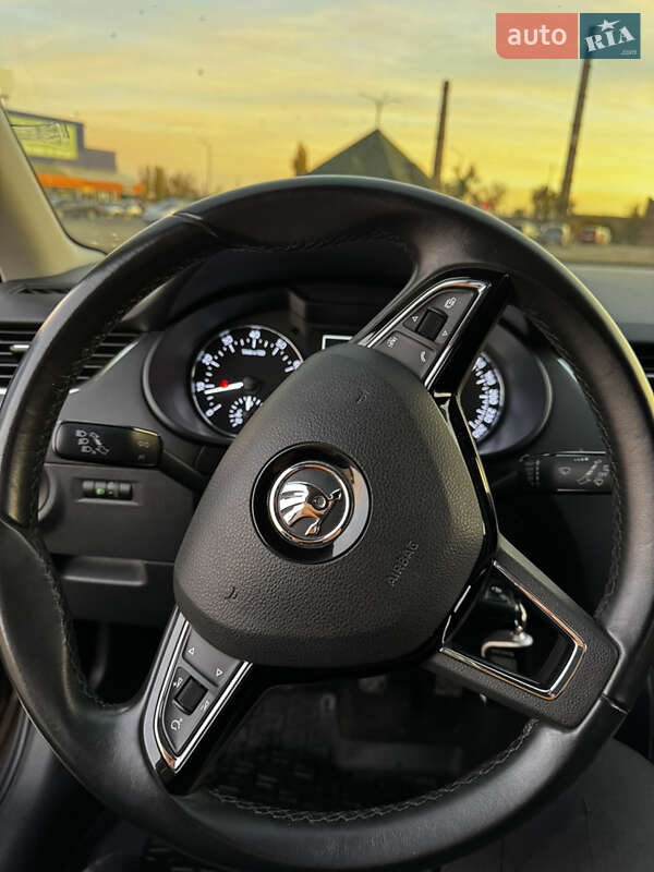 Лифтбек Skoda Octavia 2016 в Кривом Роге фото 16 Лифтбек Skoda Octavia 2016 в Кривом Роге