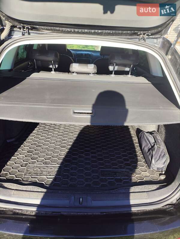 Универсал Skoda Octavia 2012 в Гайсине