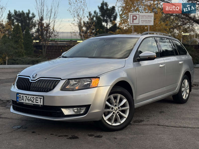 Универсал Skoda Octavia 2014 в Кропивницком фото Универсал Skoda Octavia 2014 в Кропивницком