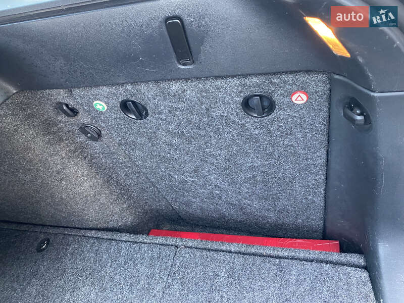 Универсал Skoda Octavia 2006 в Любомле