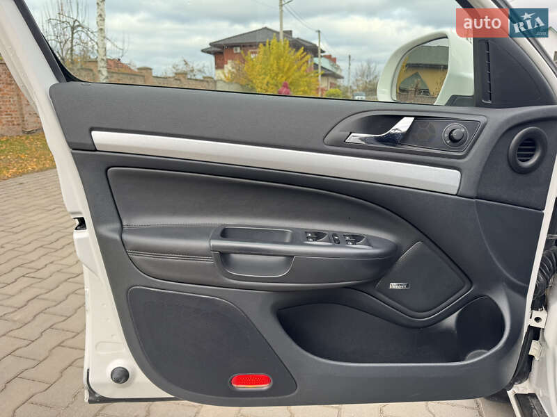 Лифтбек Skoda Octavia 2012 в Луцке фото 10 Лифтбек Skoda Octavia 2012 в Луцке