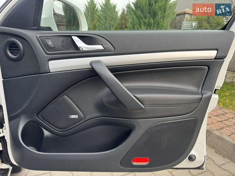 Лифтбек Skoda Octavia 2012 в Луцке фото 24 Лифтбек Skoda Octavia 2012 в Луцке