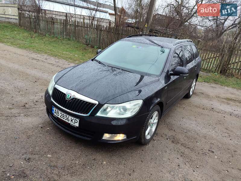 Универсал Skoda Octavia 2012 в Гайсине