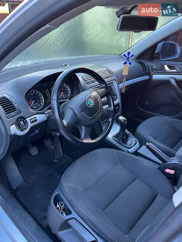 Універсал Skoda Octavia 2011 в Вінниці