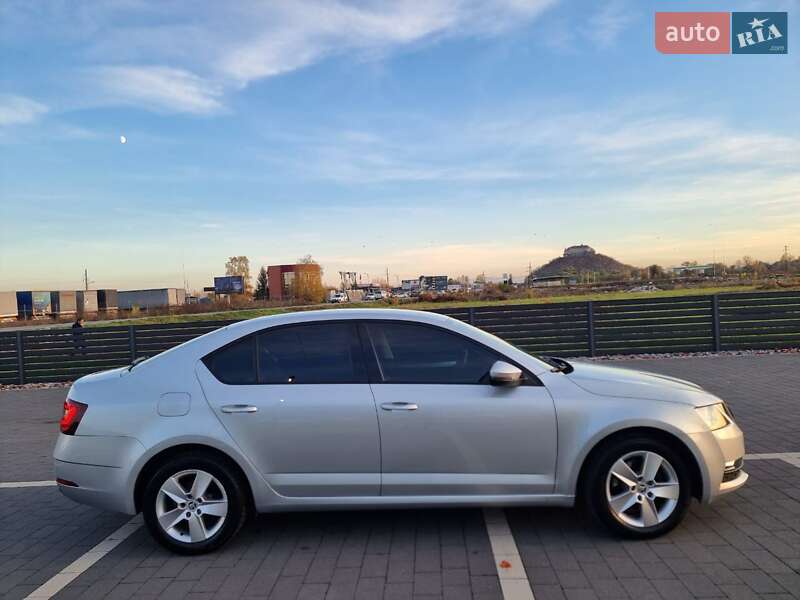 Лифтбек Skoda Octavia 2018 в Мукачево