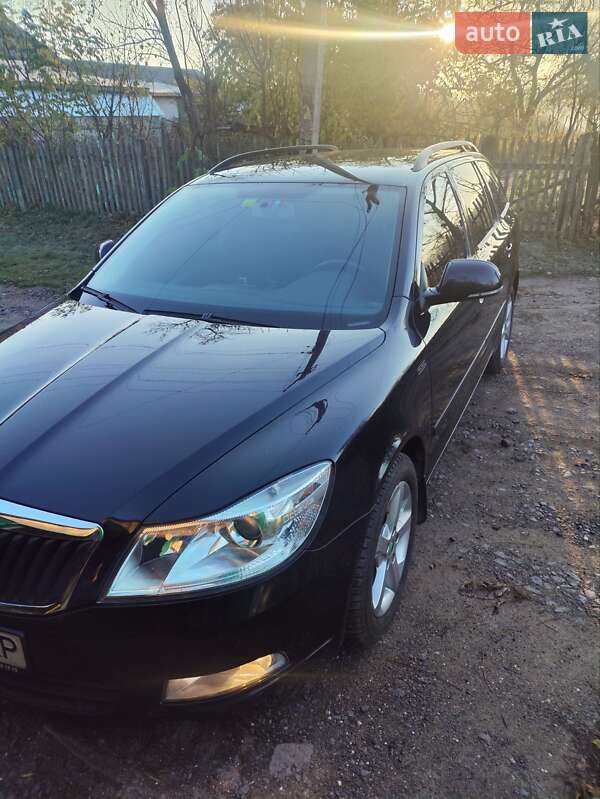 Универсал Skoda Octavia 2012 в Гайсине