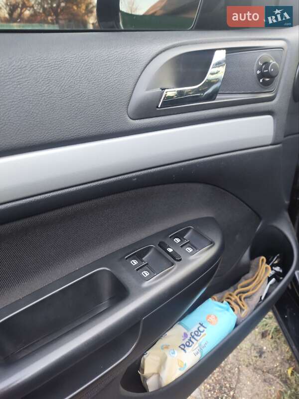 Универсал Skoda Octavia 2012 в Гайсине