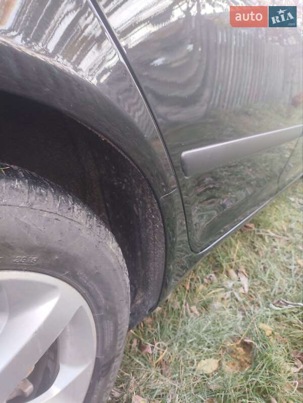 Универсал Skoda Octavia 2012 в Гайсине