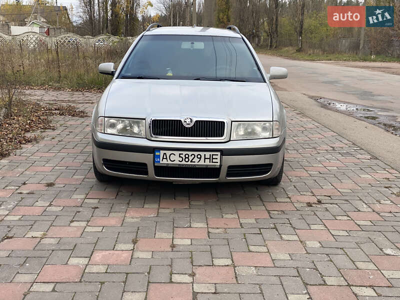 Універсал Skoda Octavia 2006 в Черняхові