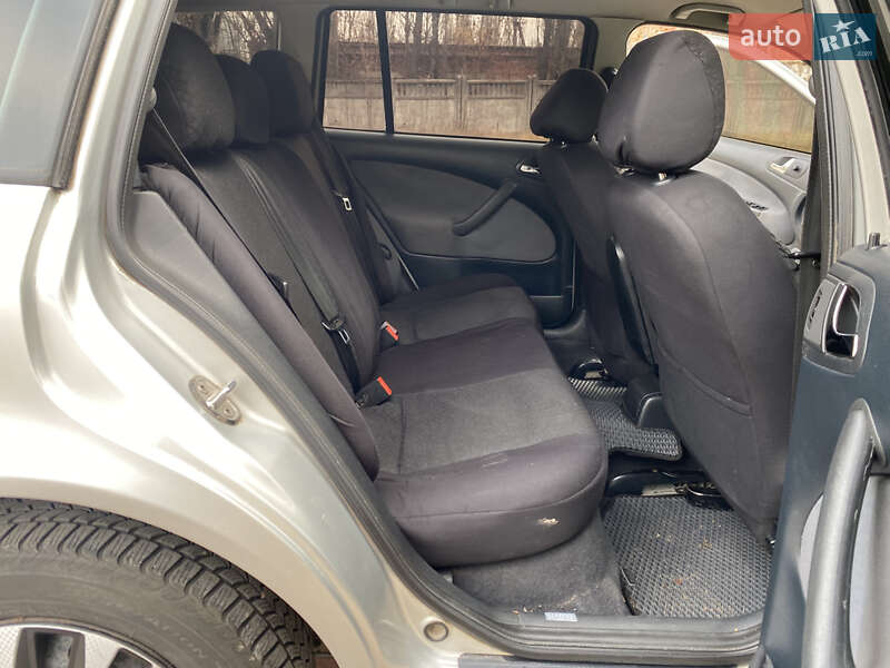 Універсал Skoda Octavia 2006 в Черняхові