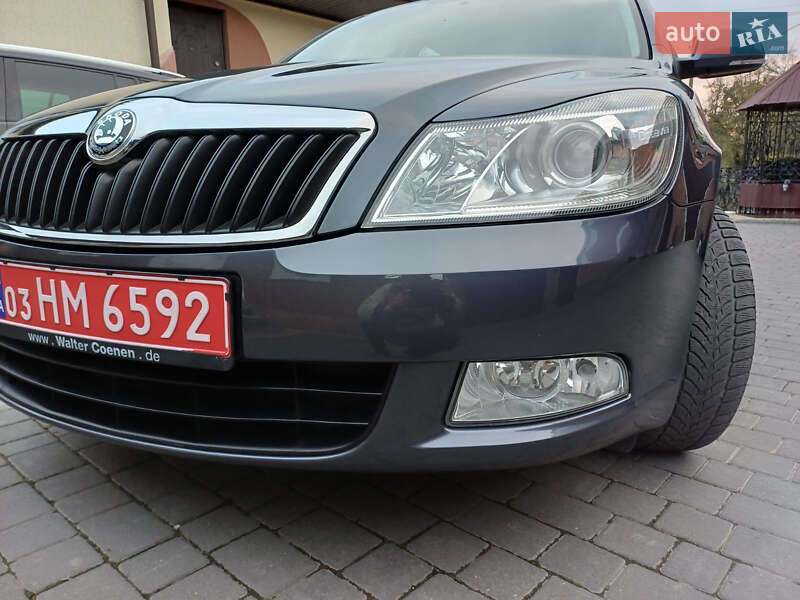Лифтбек Skoda Octavia 2009 в Луцке