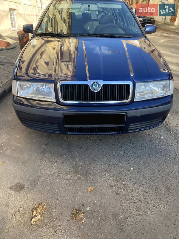 Универсал Skoda Octavia 2006 в Черновцах