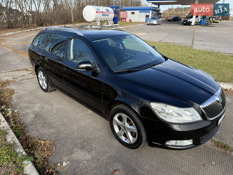 Универсал Skoda Octavia 2011 в Шептицькому фото 8 Универсал Skoda Octavia 2011 в Шептицькому