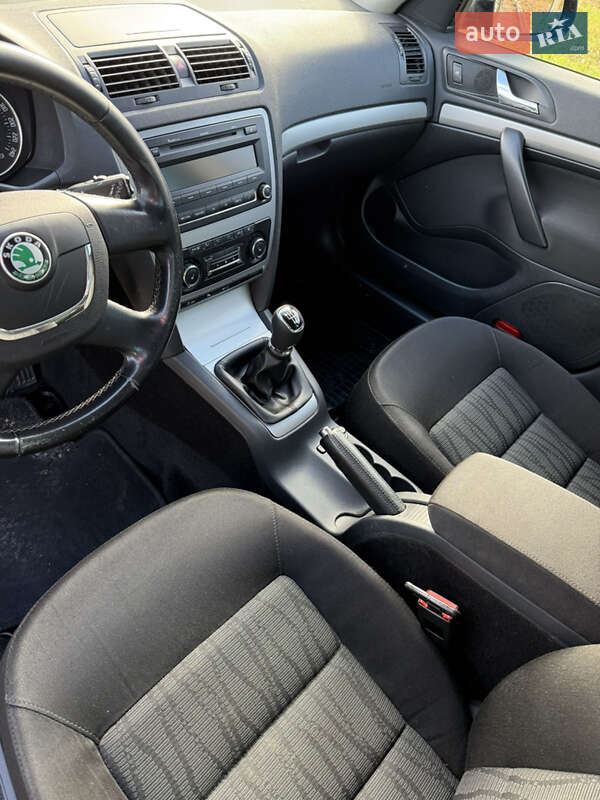 Универсал Skoda Octavia 2011 в Шептицькому фото 12 Универсал Skoda Octavia 2011 в Шептицькому