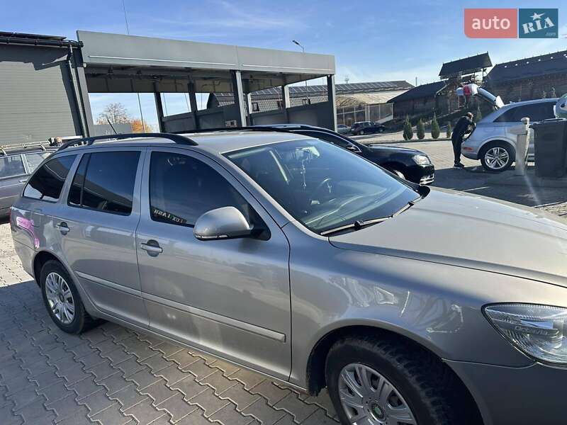 Универсал Skoda Octavia 2013 в Буске фото 18 Универсал Skoda Octavia 2013 в Буске