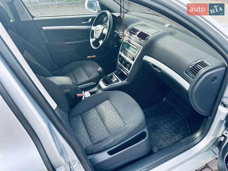 Лифтбек Skoda Octavia 2010 в Мукачево