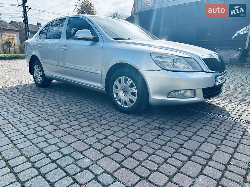 Лифтбек Skoda Octavia 2010 в Мукачево