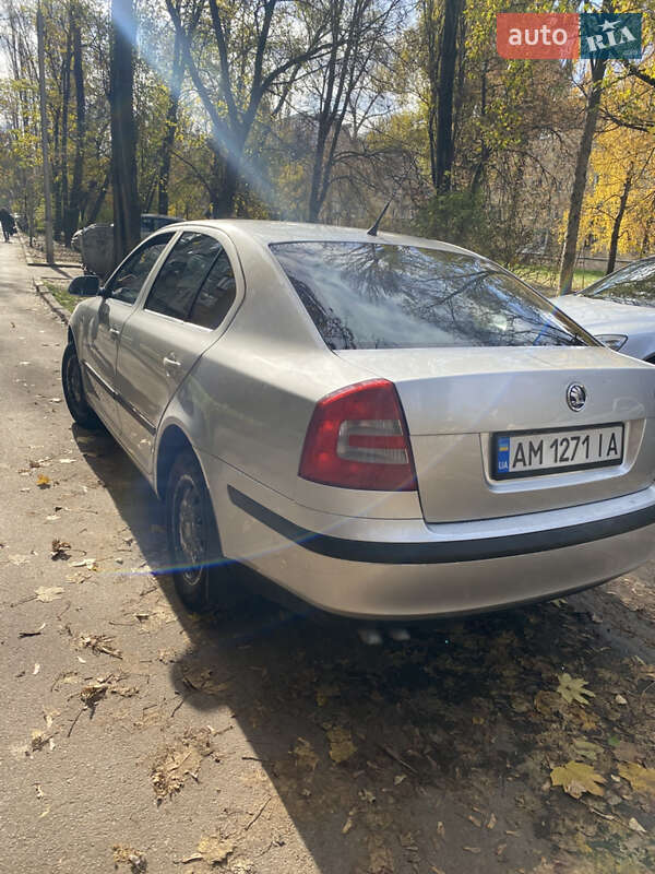 Лифтбек Skoda Octavia 2005 в Киеве фото 8 Лифтбек Skoda Octavia 2005 в Киеве