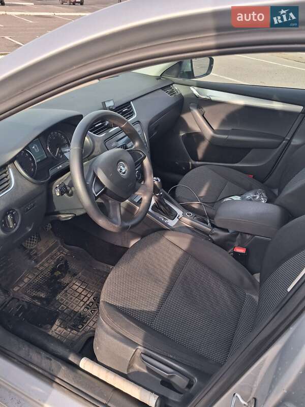 Универсал Skoda Octavia 2013 в Киеве фото 4 Универсал Skoda Octavia 2013 в Киеве