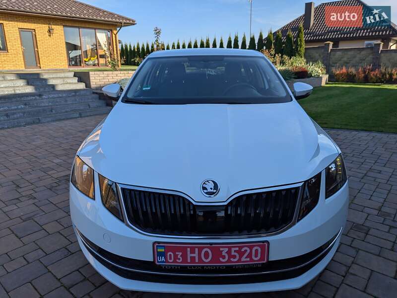 Универсал Skoda Octavia 2018 в Луцке фото 4 Универсал Skoda Octavia 2018 в Луцке