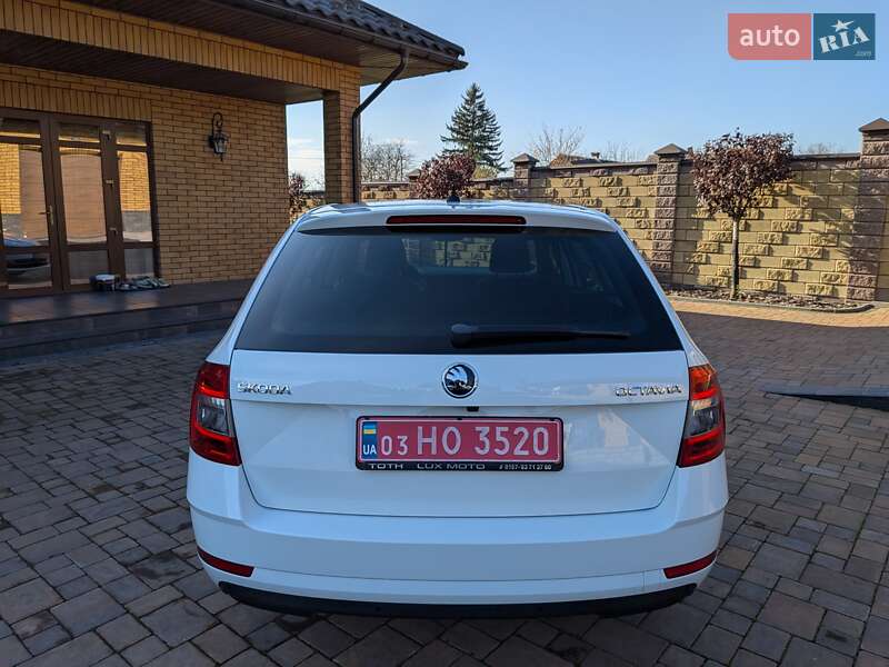 Универсал Skoda Octavia 2018 в Луцке фото 12 Универсал Skoda Octavia 2018 в Луцке