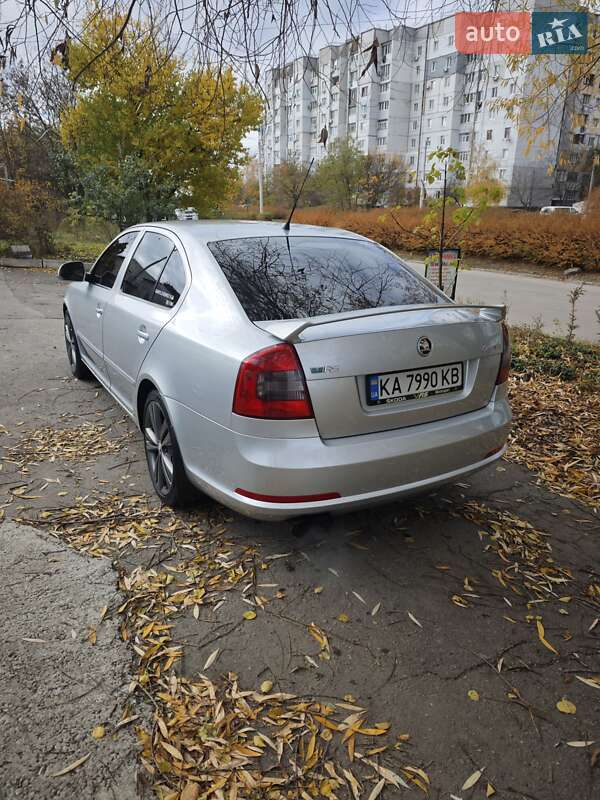 Ліфтбек Skoda Octavia 2010 в Кропивницькому