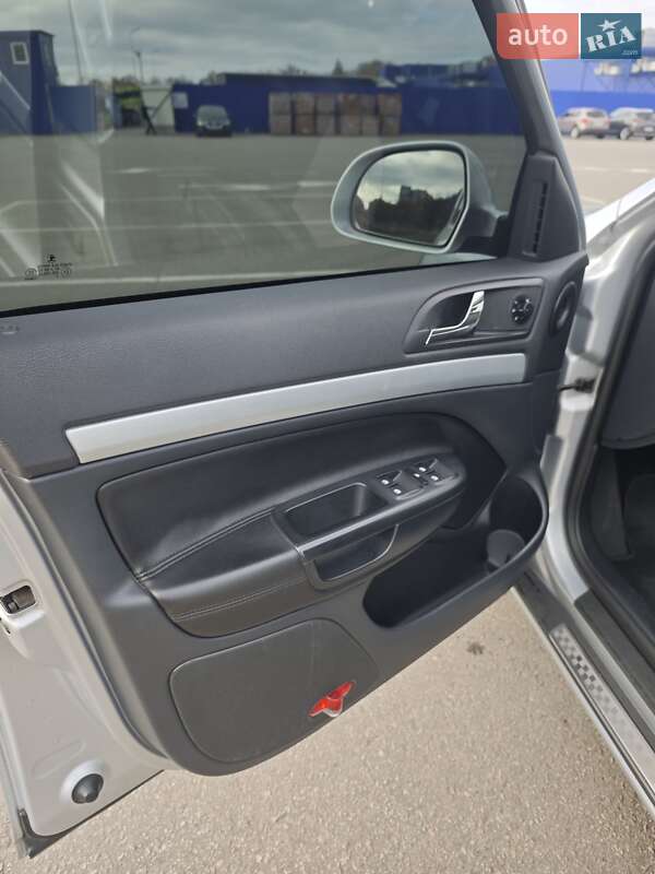 Ліфтбек Skoda Octavia 2010 в Кропивницькому