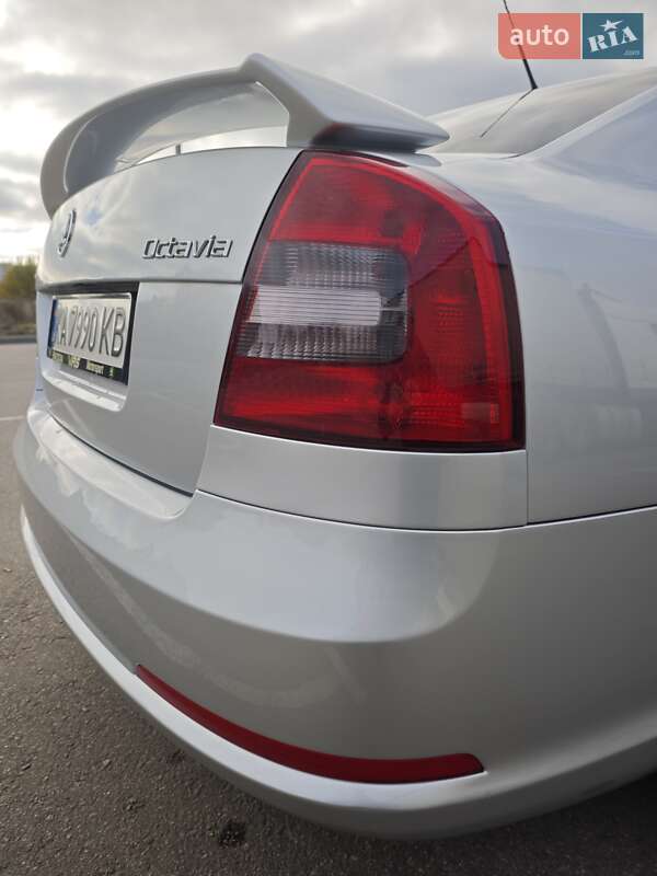 Ліфтбек Skoda Octavia 2010 в Кропивницькому