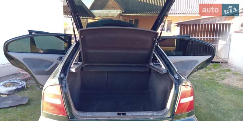 Лифтбек Skoda Octavia 2000 в Ивано-Франковске фото 4 Лифтбек Skoda Octavia 2000 в Ивано-Франковске