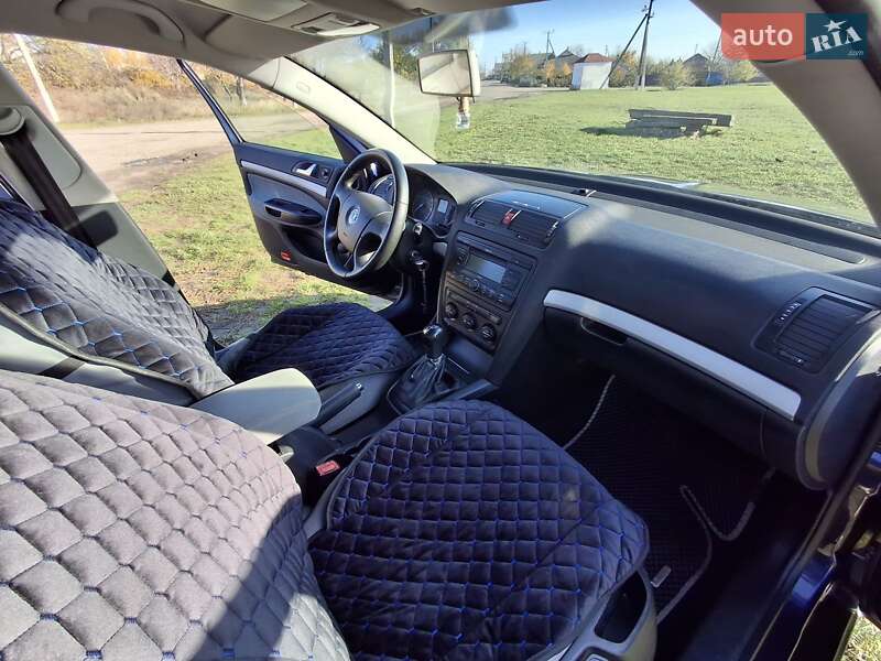 Ліфтбек Skoda Octavia 2004 в Первомайську
