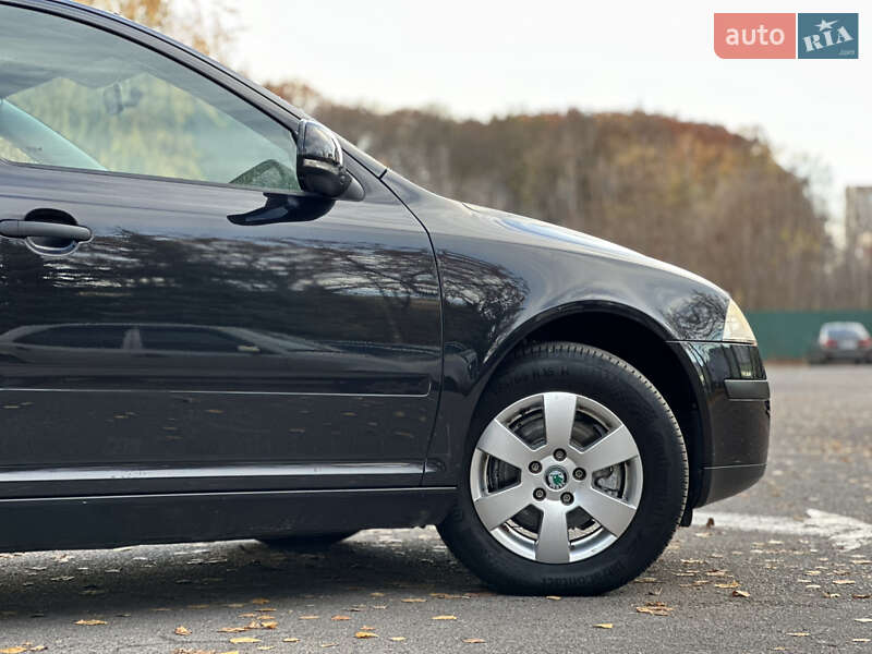 Универсал Skoda Octavia 2012 в Виннице