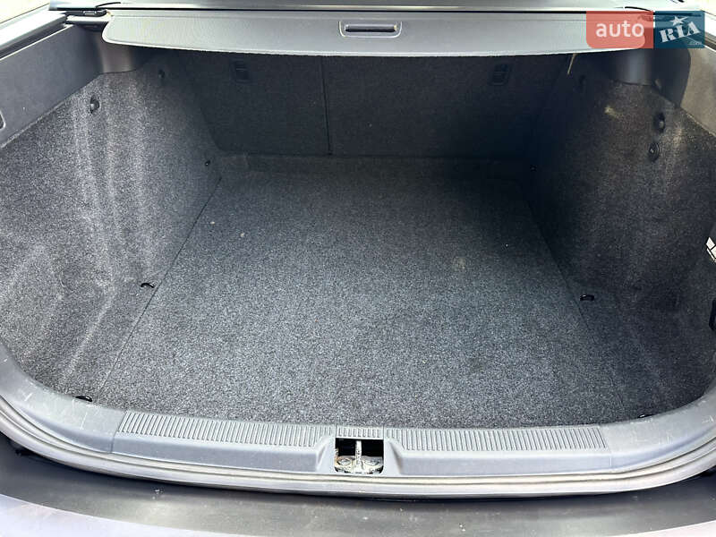 Универсал Skoda Octavia 2012 в Виннице