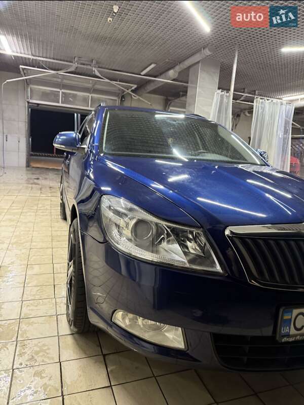 Универсал Skoda Octavia 2010 в Краматорске фото 4 Универсал Skoda Octavia 2010 в Краматорске