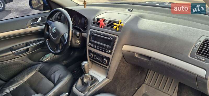Универсал Skoda Octavia 2010 в Калуше