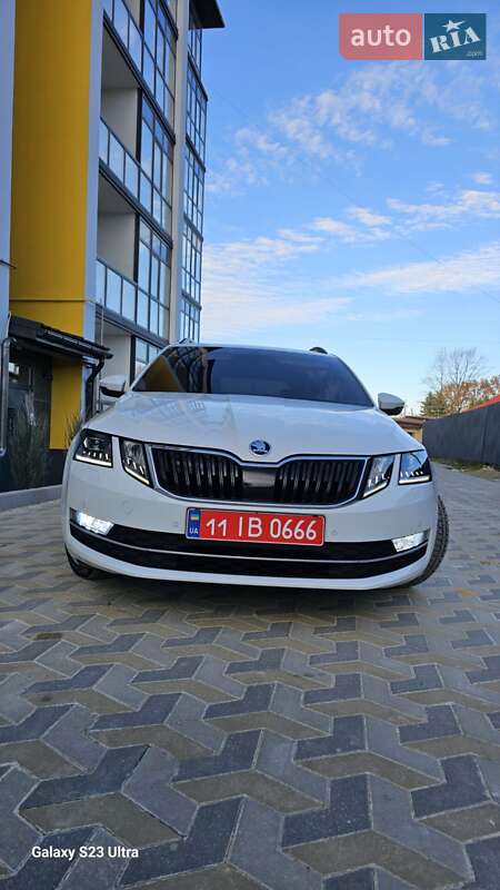 Універсал Skoda Octavia 2017 в Надвірній