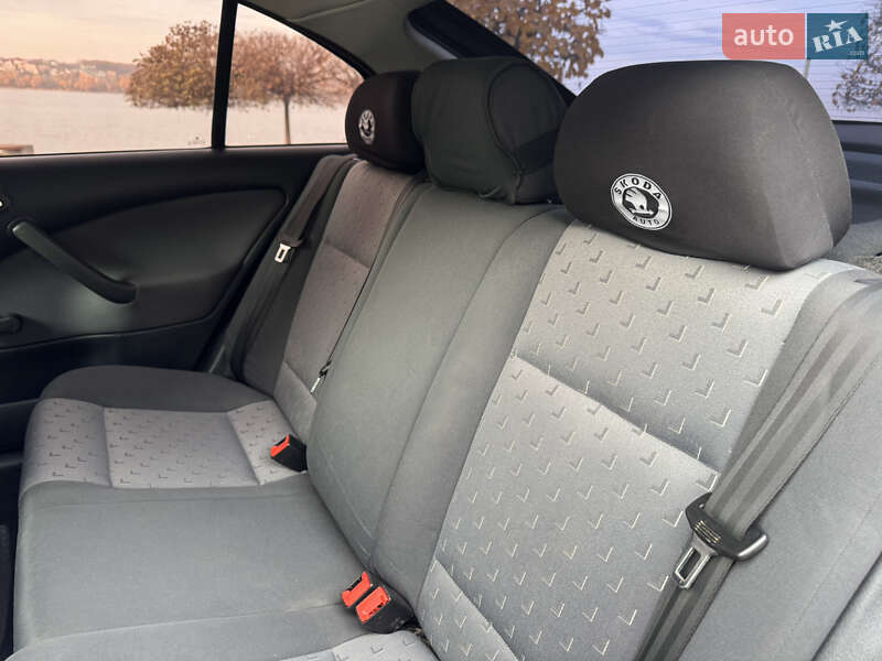 Лифтбек Skoda Octavia 2009 в Тернополе фото 28 Лифтбек Skoda Octavia 2009 в Тернополе