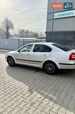 Лифтбек Skoda Octavia 2004 в Хмельницком