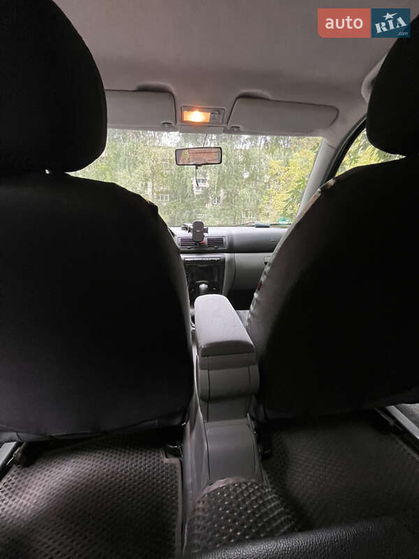 Лифтбек Skoda Octavia 1999 в Сумах