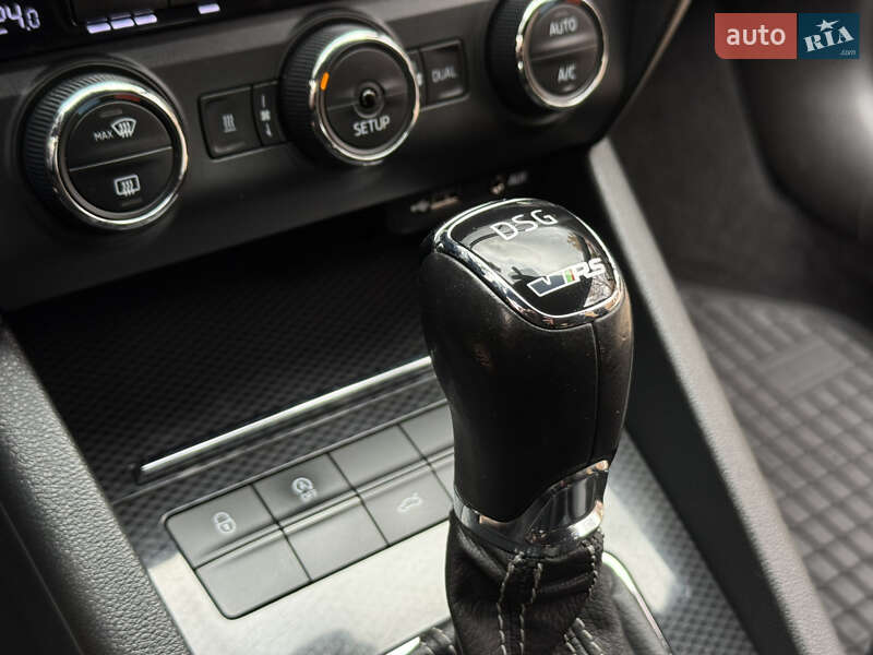 Универсал Skoda Octavia 2015 в Дрогобыче фото 116 Универсал Skoda Octavia 2015 в Дрогобыче