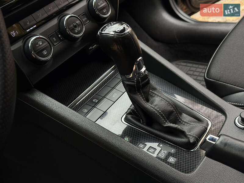 Универсал Skoda Octavia 2015 в Дрогобыче фото 117 Универсал Skoda Octavia 2015 в Дрогобыче