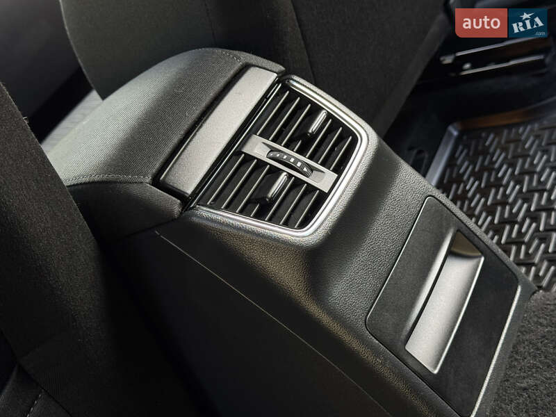 Универсал Skoda Octavia 2019 в Дрогобыче