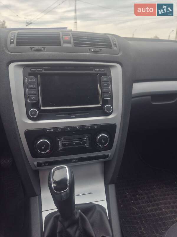 Универсал Skoda Octavia 2011 в Луцке
