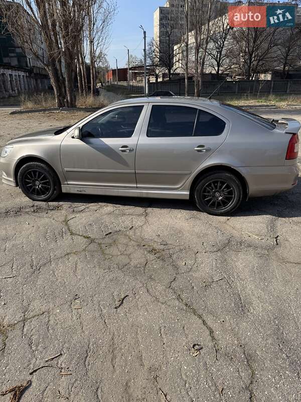 Лифтбек Skoda Octavia 2010 в Харькове фото 2 Лифтбек Skoda Octavia 2010 в Харькове