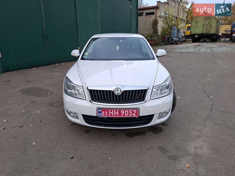 Универсал Skoda Octavia 2012 в Броварах