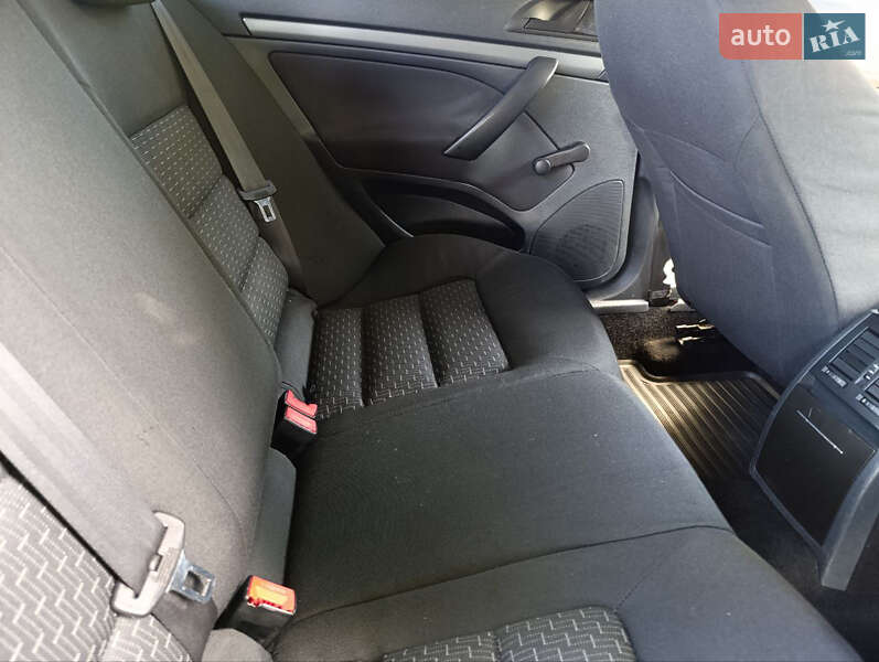 Лифтбек Skoda Octavia 2010 в Галиче фото 11 Лифтбек Skoda Octavia 2010 в Галиче